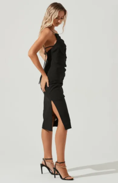 ASTR Armona Square Neck Ruched Midi Dress in Black