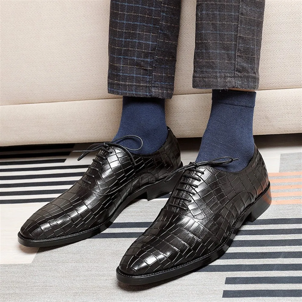 Grid Embossed Pointed Toe Derby for Men