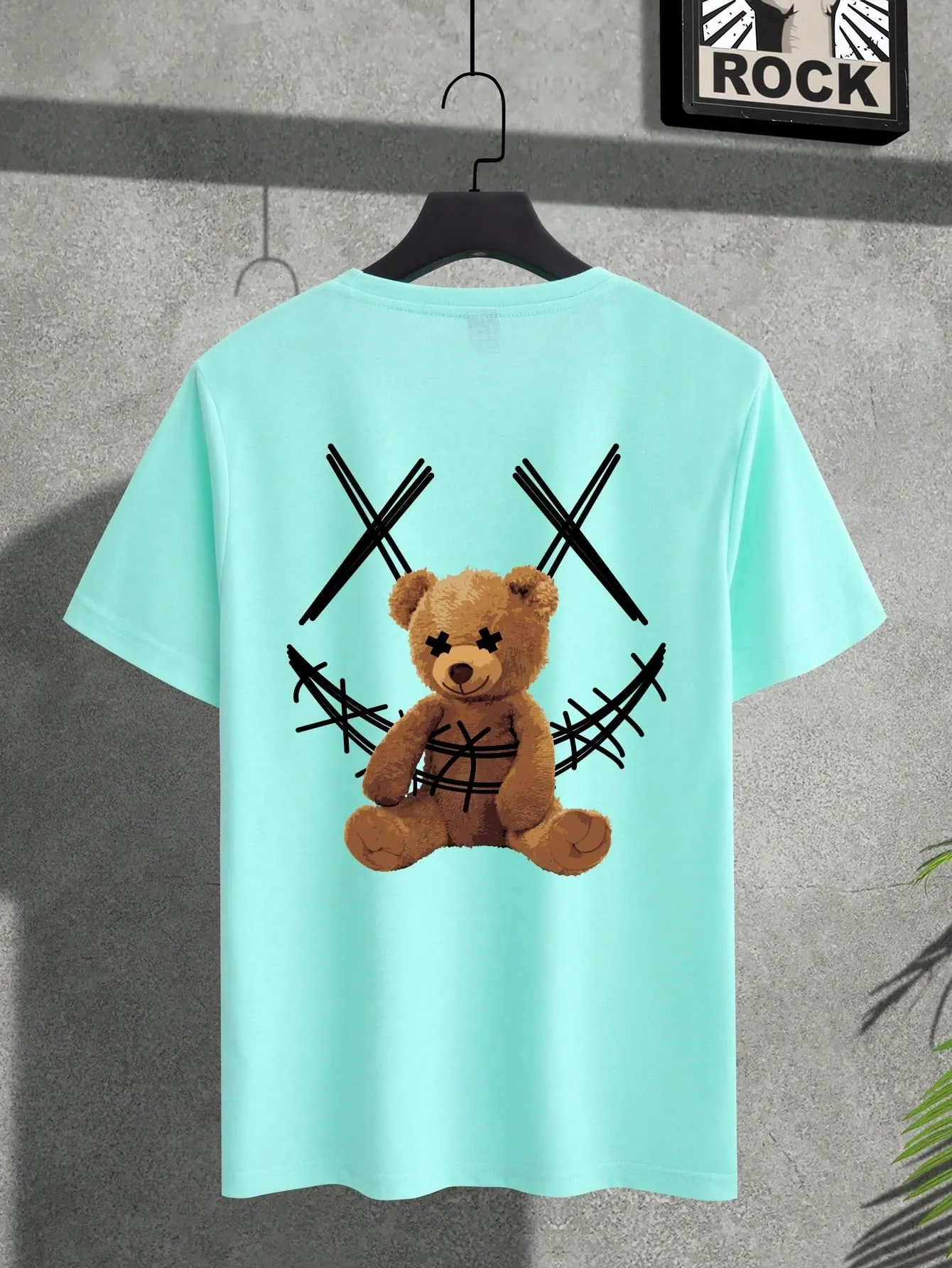 Manfinity LEGND Men Bear Print Tee