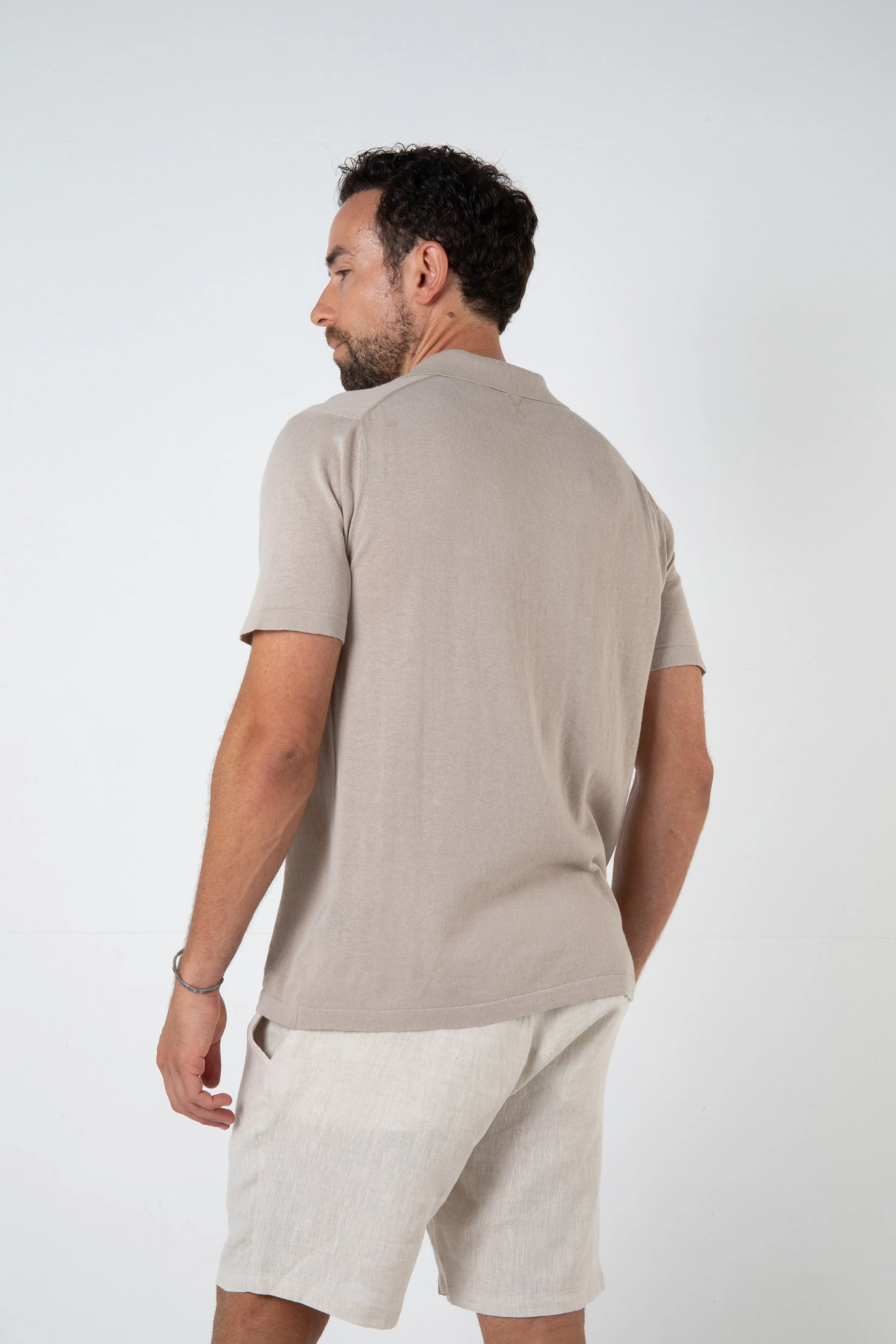 MAVERICK KNITTED POLO - SAND