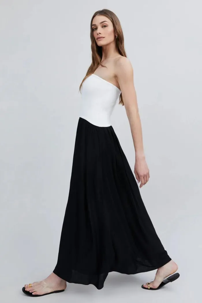 The Strapless Soglio Dress