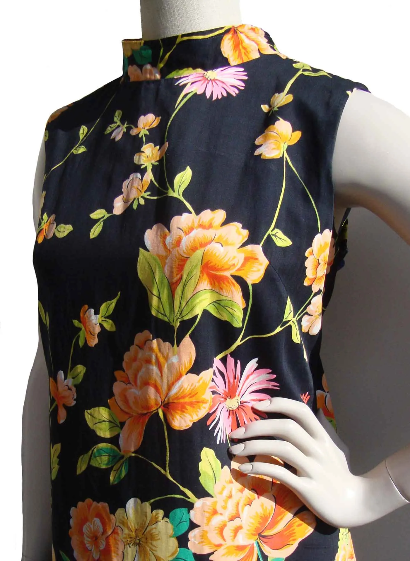 Vintage 70s Dress Janet Lynn Floral East Indian Border Print L