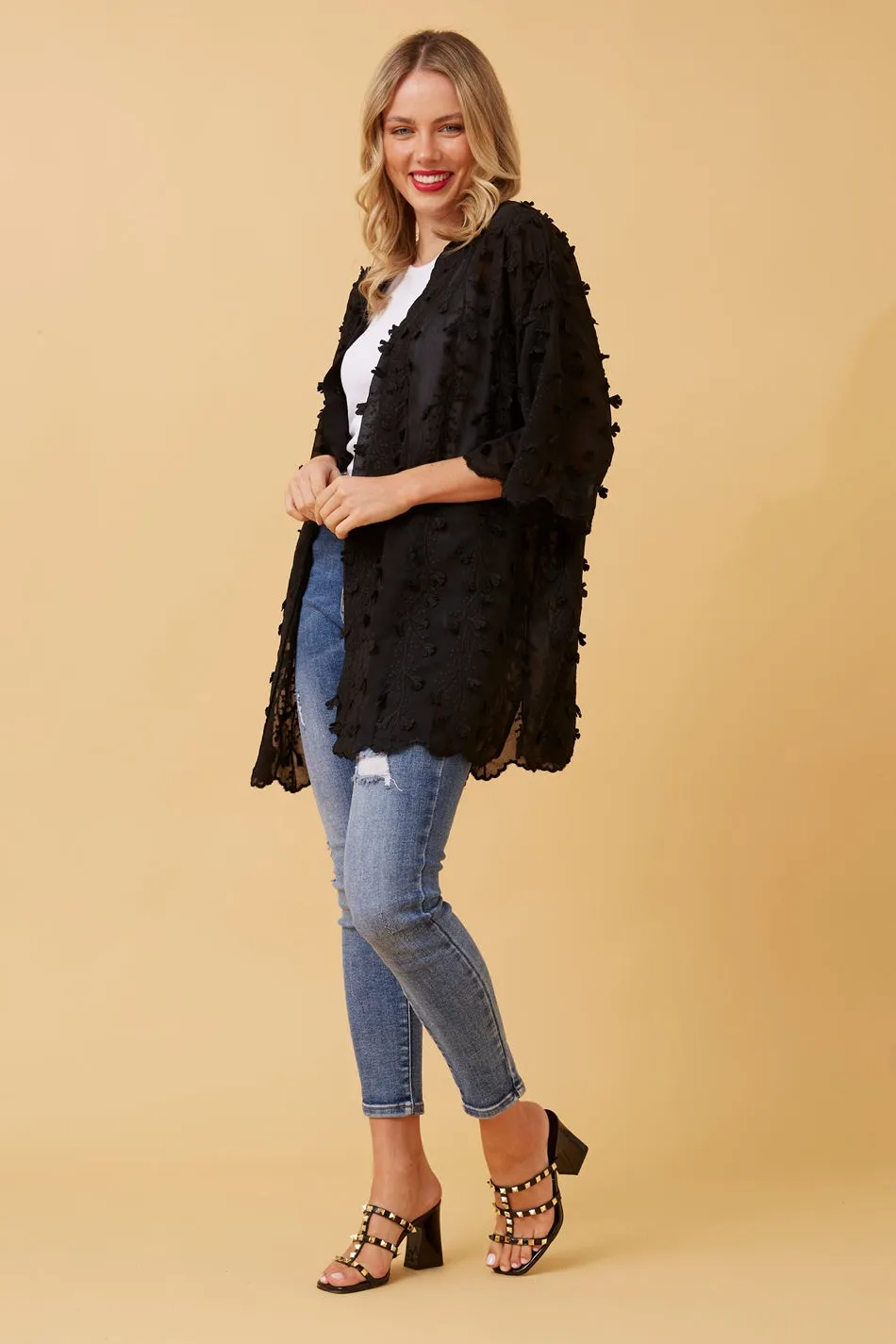 ZOE EMBROIDERED KIMONO